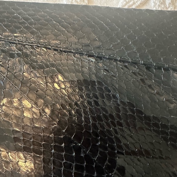 Adorable Salvatore Ferragamo snake skin like black bag! - Picture 11 of 11